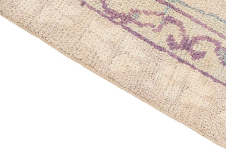 Detail image of 7' 4 x 10' 3 Hand Knotted Moroccan Wool Rug