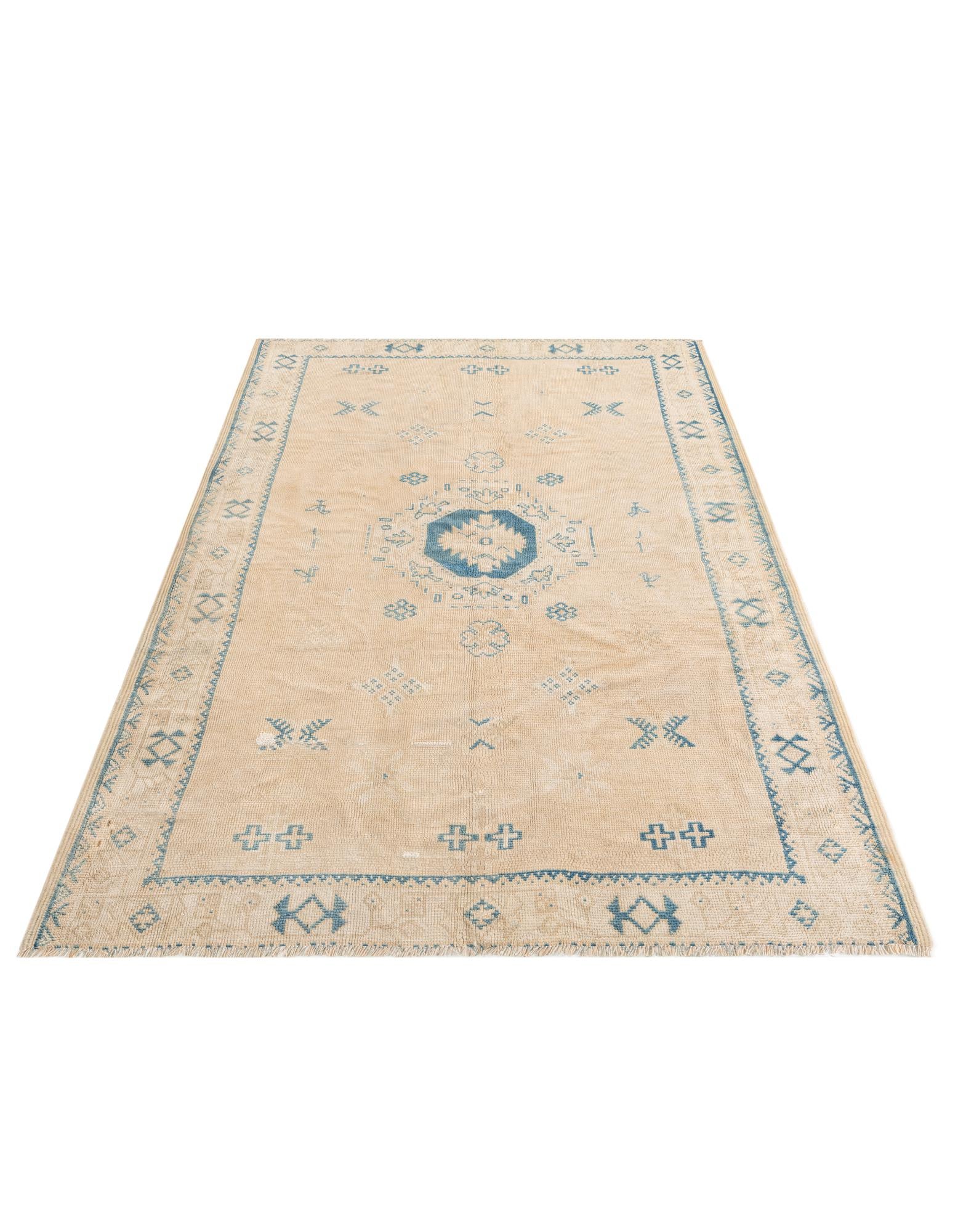 5' 2 x 8' Hand Knotted Moroccan Wool Rug