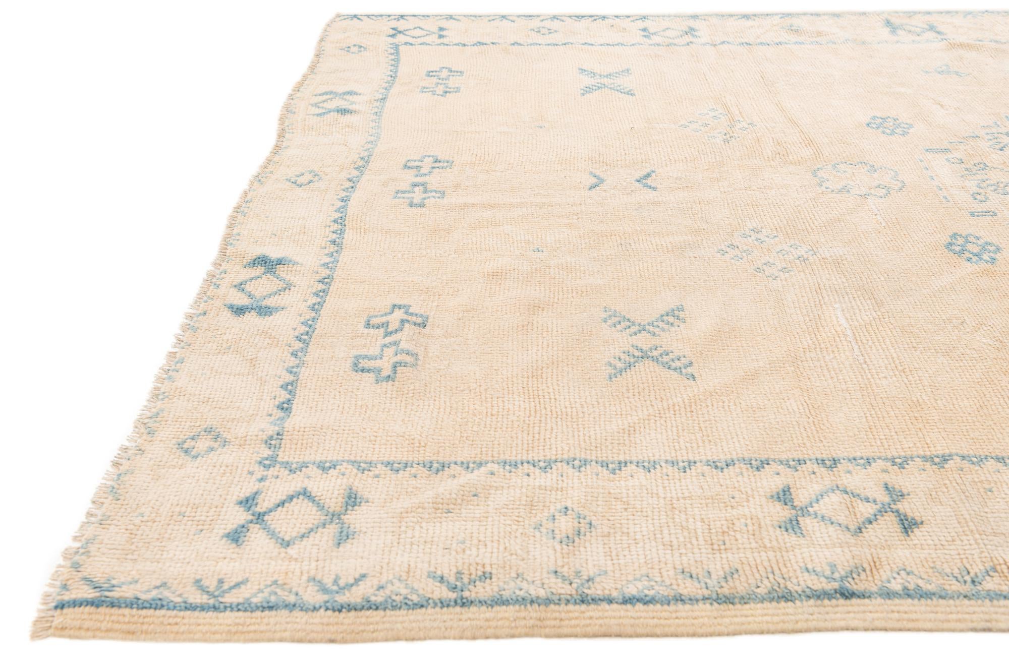 5' 2 x 8' Hand Knotted Moroccan Wool Rug