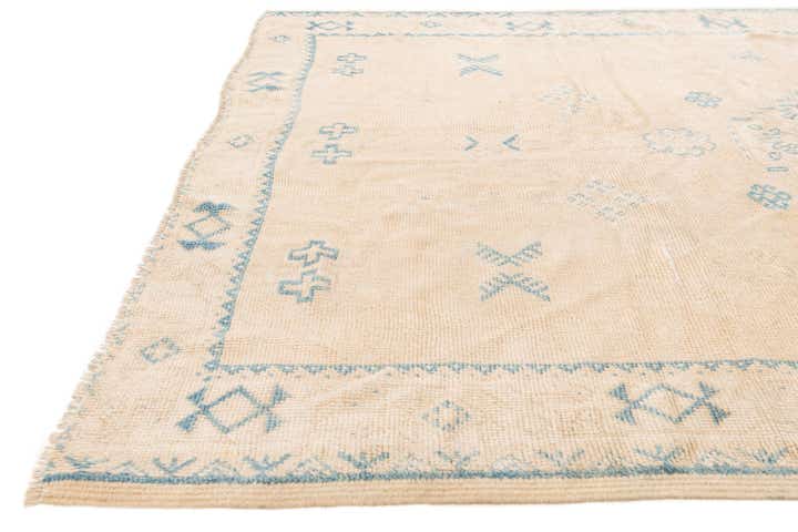 5' 2 x 8' Hand Knotted Moroccan Wool Rug