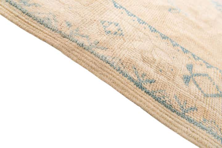 5' 2 x 8' Hand Knotted Moroccan Wool Rug