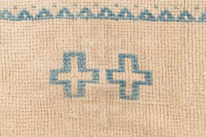5' 2 x 8' Hand Knotted Moroccan Wool Rug
