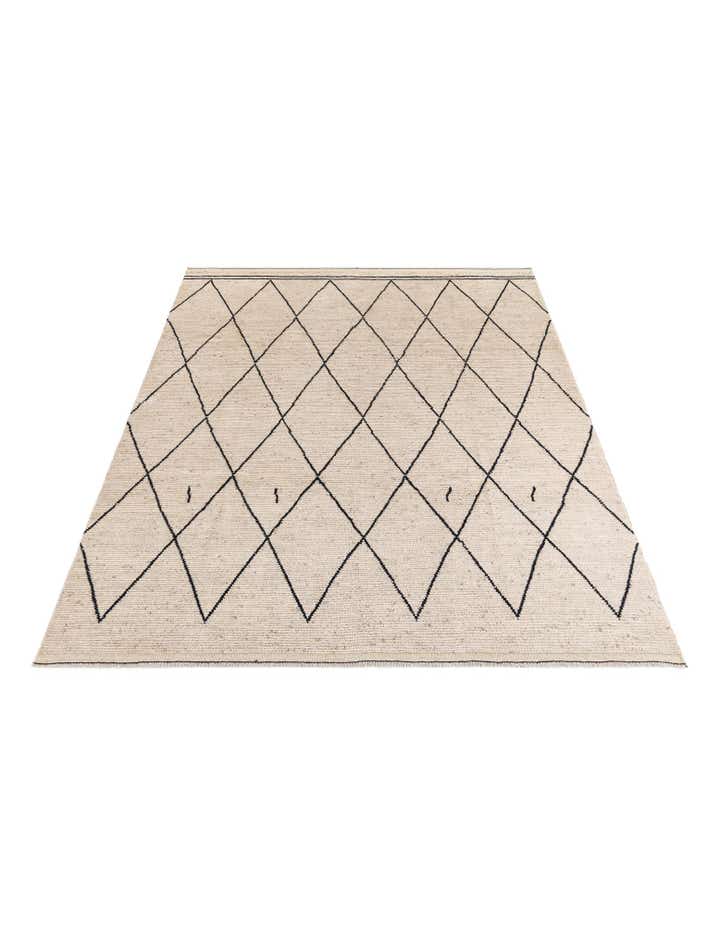 8' 1 x 10' Hand Knotted Moroccan Wool Rug
