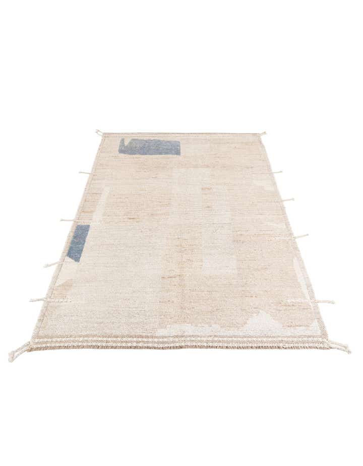 5' 2 x 7' 6 Hand Knotted Moroccan Wool Rug