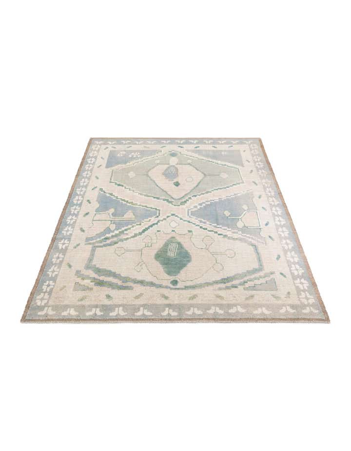 8' 8 x 10' Hand Knotted Moroccan Wool Rug