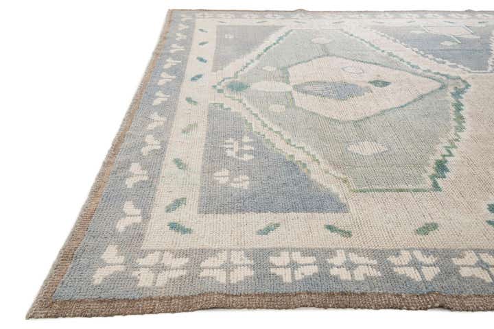 8' 8 x 10' Hand Knotted Moroccan Wool Rug