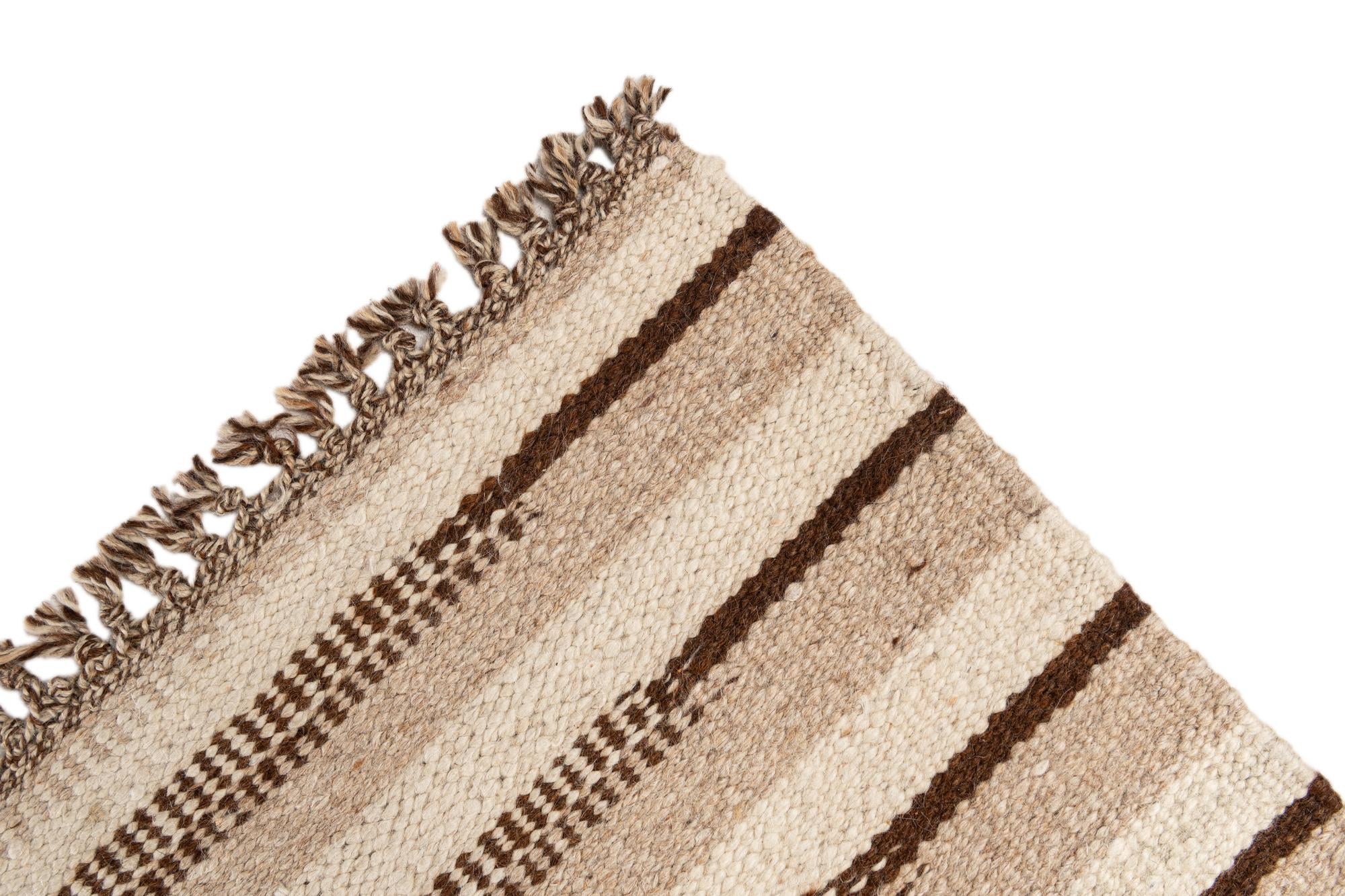 8' 1 x 11' 5 Hand Knotted Moroccan Wool Rug