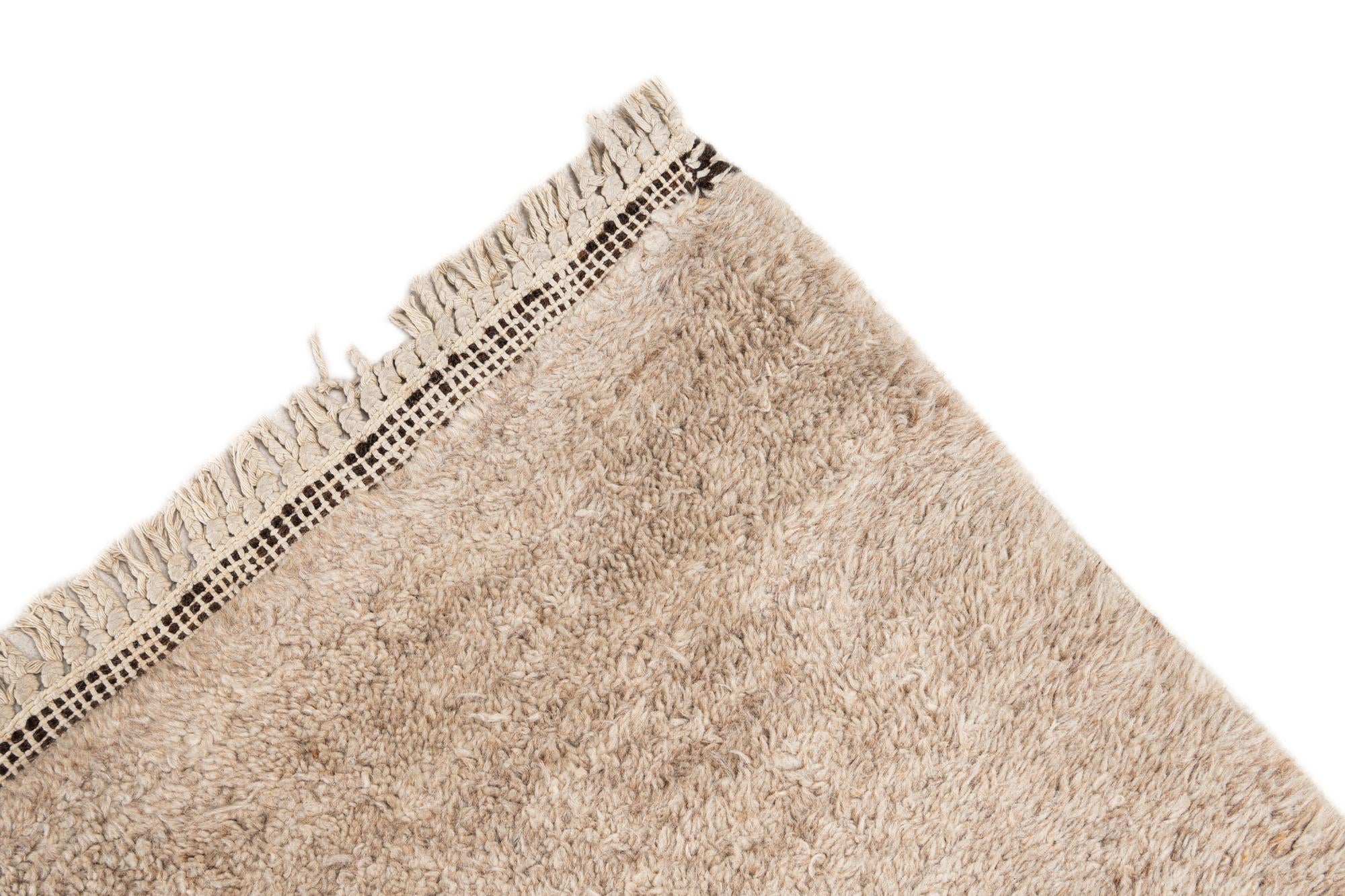 8' 6 x 9' 7 Hand Knotted Moroccan Wool Rug