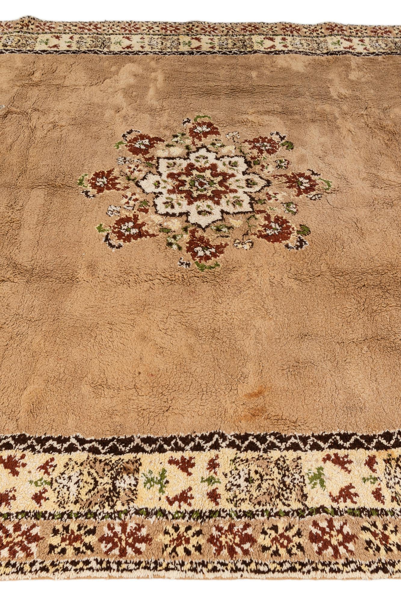 8' x 12' 1 Hand Knotted Moroccan Wool Rug