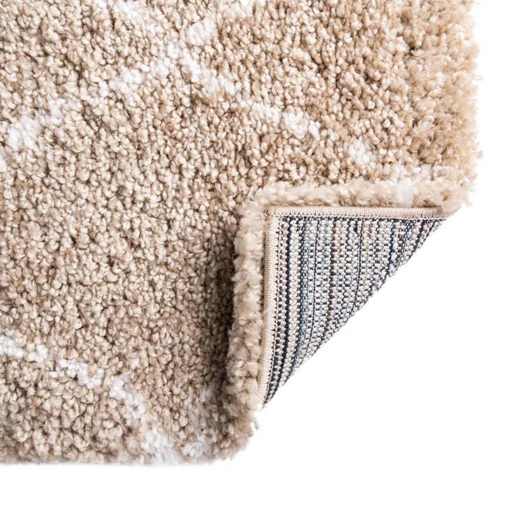 Detail image of 4' x 6' Moroccan Shag Rug