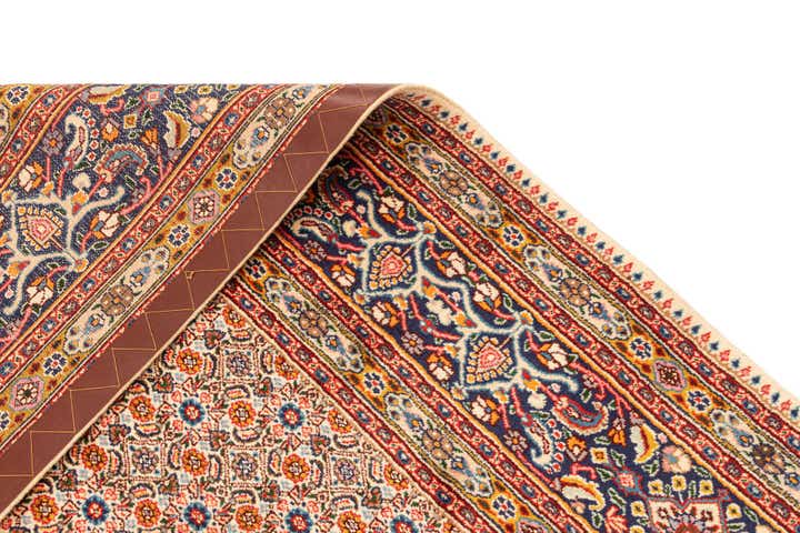6' 7 x 8' 5 Moud Rug