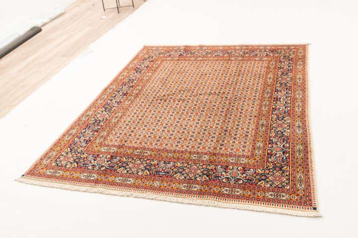 6' 7 x 8' 5 Moud Rug