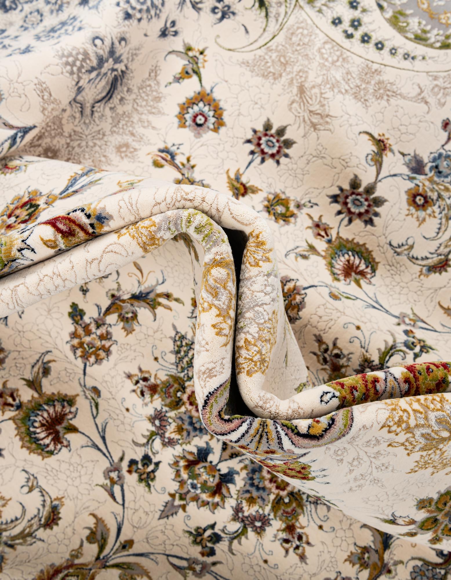 8' x 10' Moudon Rug