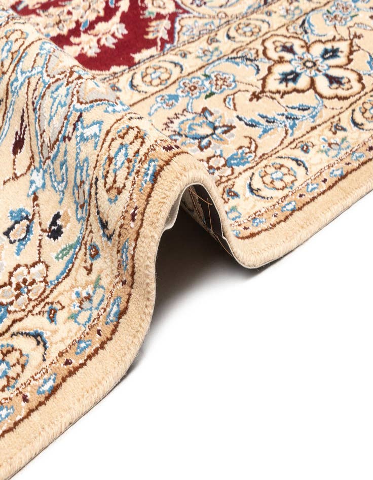 Detail image of 9' 10 x 13' 5 Nain Rug