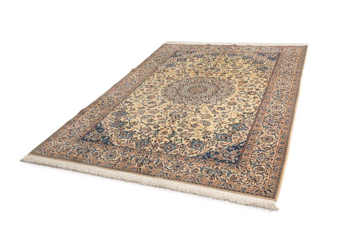 Detail image of 7' 1 x 10' 2 Nain Wool Rug