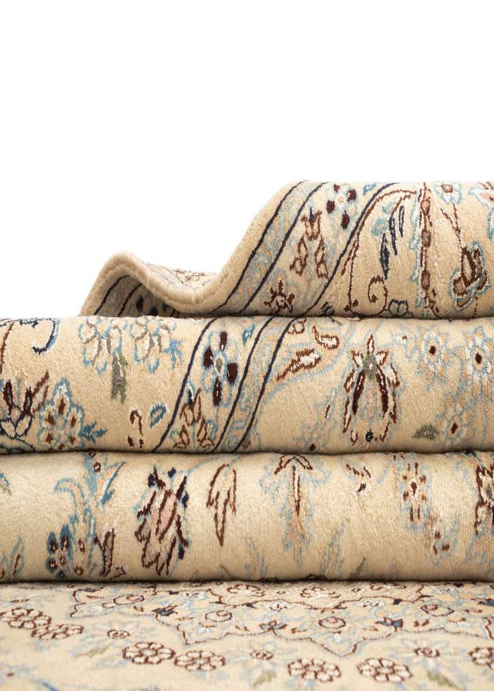 6' 8 x 9' 9 Nain Wool Rug