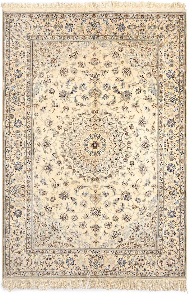 Detail image of 6' 8 x 9' 9 Nain Wool Rug