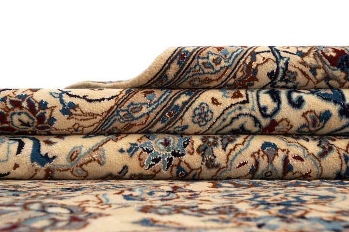 7' 1 x 10' Nain Rug
