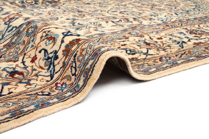7' 1 x 10' Nain Rug