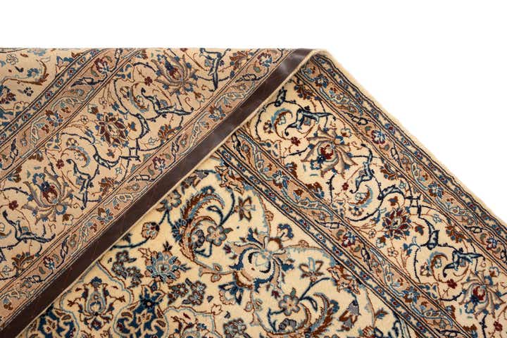 7' 1 x 10' Nain Rug