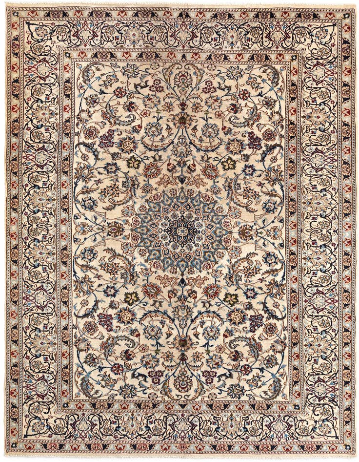 Detail image of 6' 5 x 9' 10 Nain Wool Rug