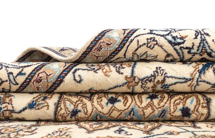 Detail image of 6' 4 x 10' Nain Wool Rug