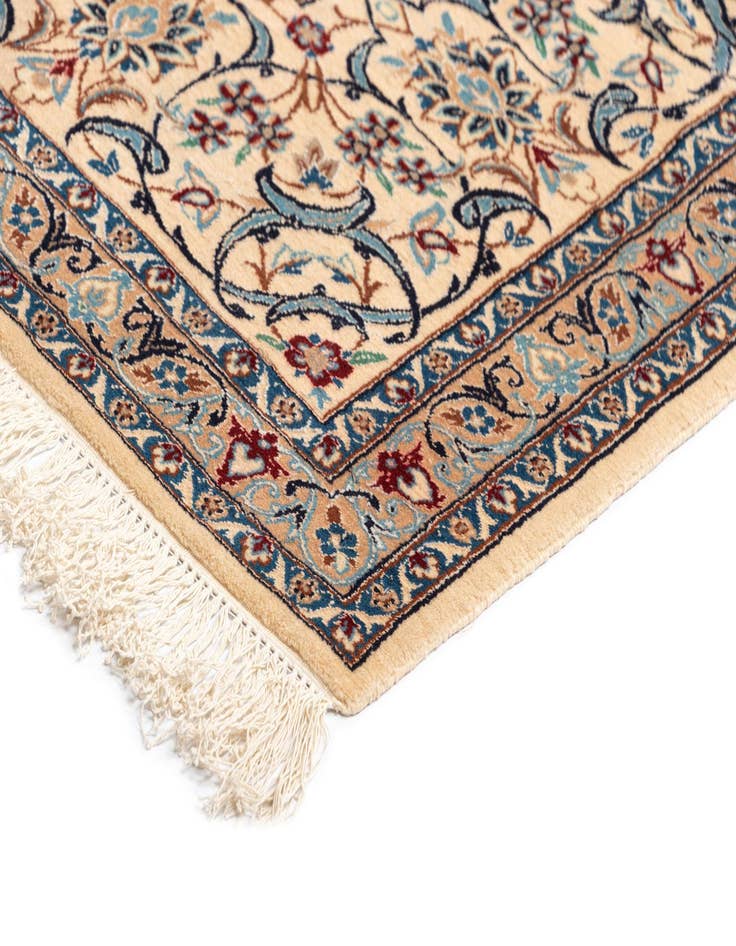 Detail image of 7' 7 x 11' 7 Nain Rug