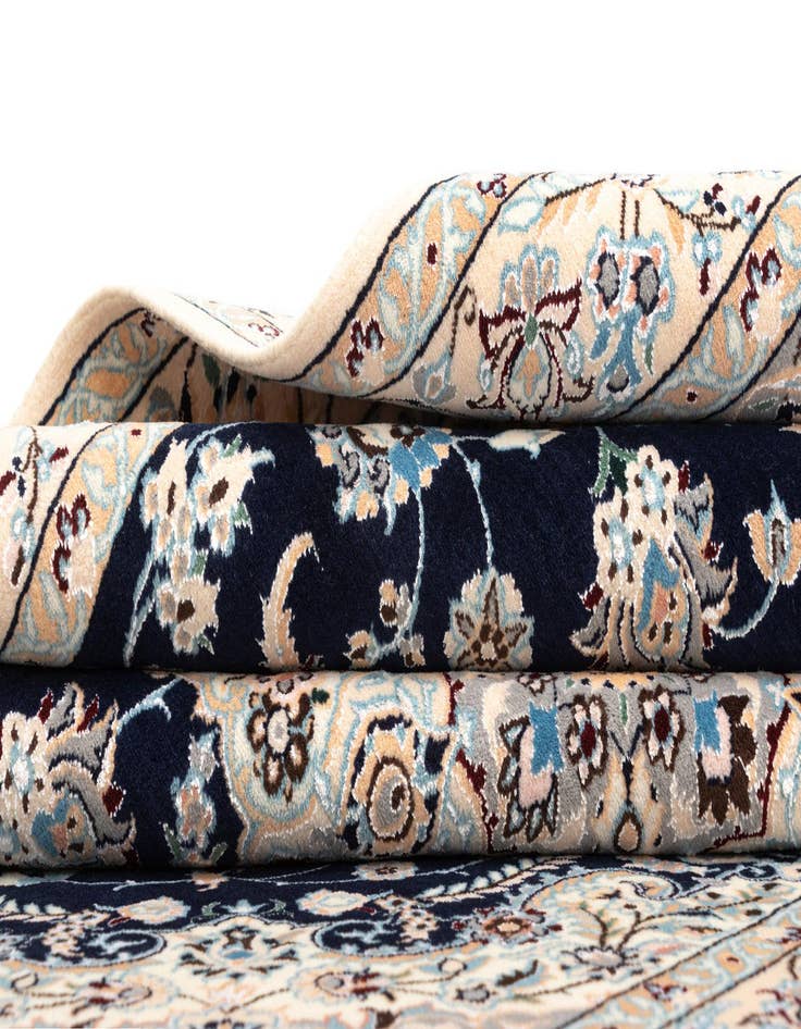 Detail image of 3' 11 x 6' Nain Rug