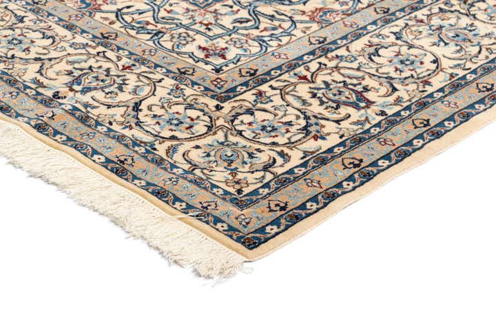 205cm x 300cm Nain Vloerkleed