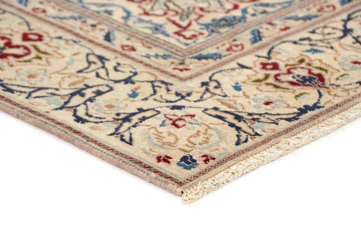 6' 2 x 9' 7 Hand Knotted Nain Persian Rug