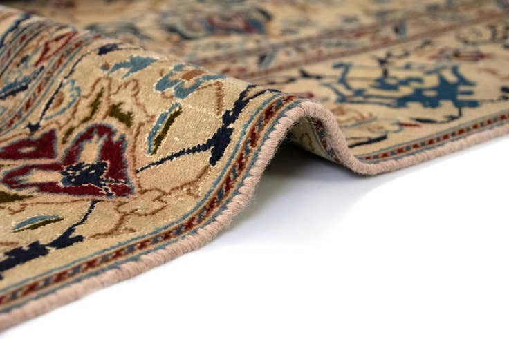 Detail image of 6' 2 x 9' 7 Hand Knotted Nain Persian Rug