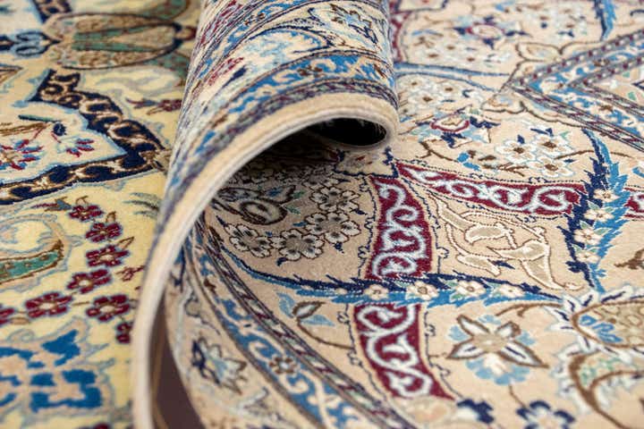 9' 8 x 12' 11 Hand Knotted Nain Rug