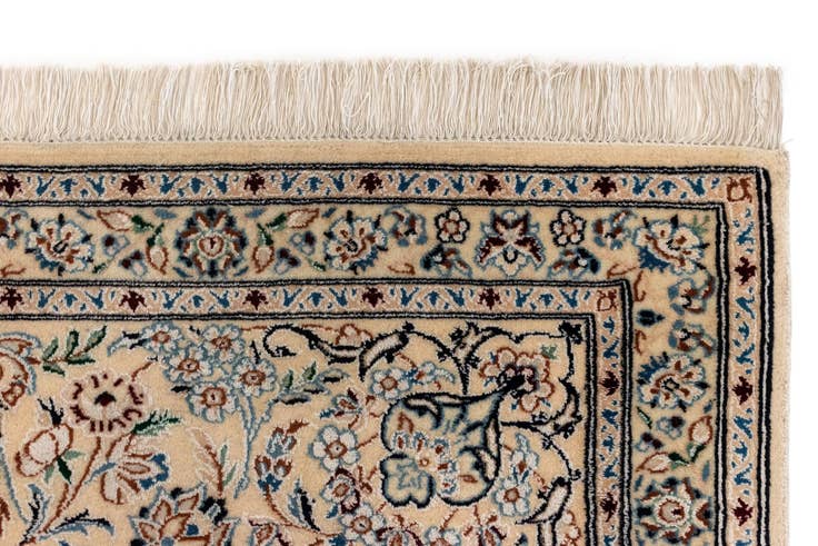 Detail image of 8' x 11' 4 Nain Rug