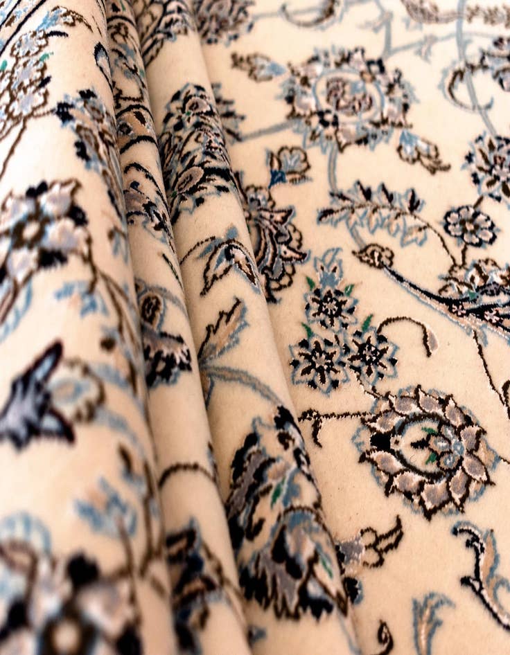 Detail image of 8' 6 x 10' 1 Nain Rug