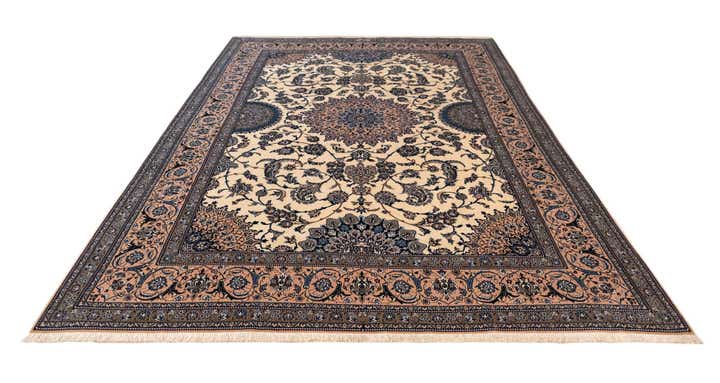 7' 1 x 10' 6 Nain Rug