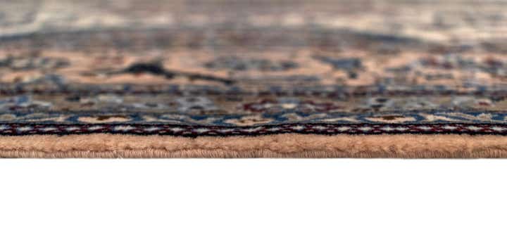7' 1 x 10' 6 Nain Rug