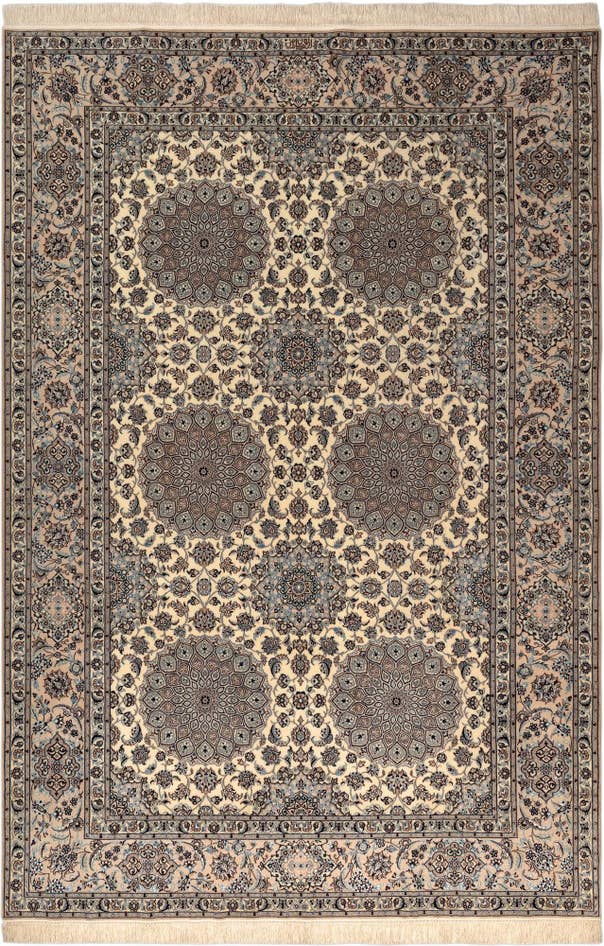 Detail image of 6' 9 x 10' 2 Nain Rug
