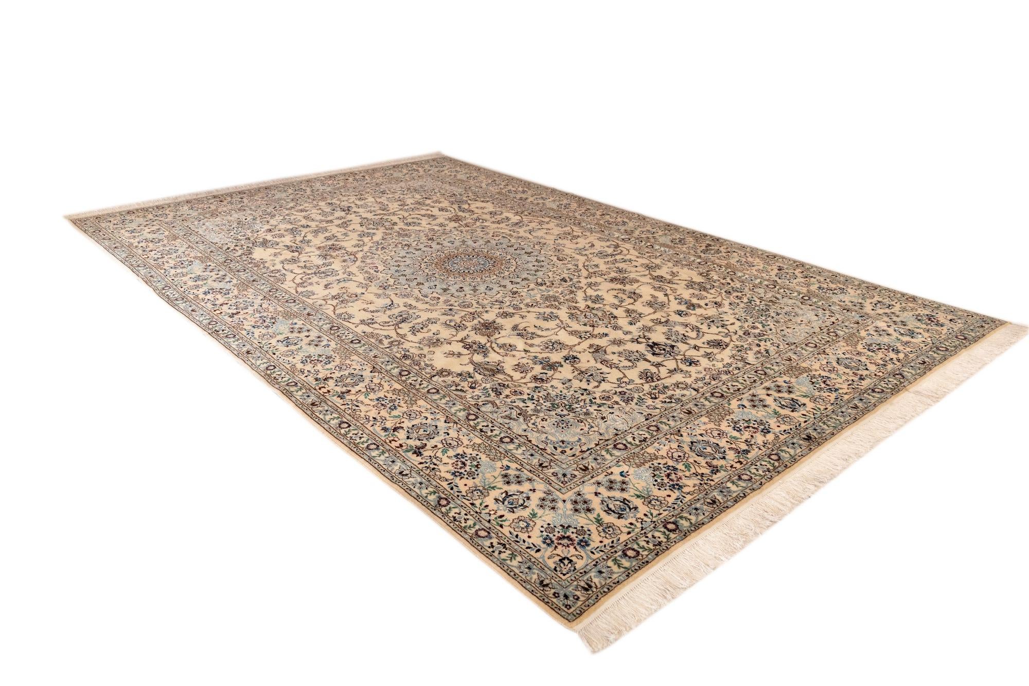 8' 4 x 12' 7 Nain Rug