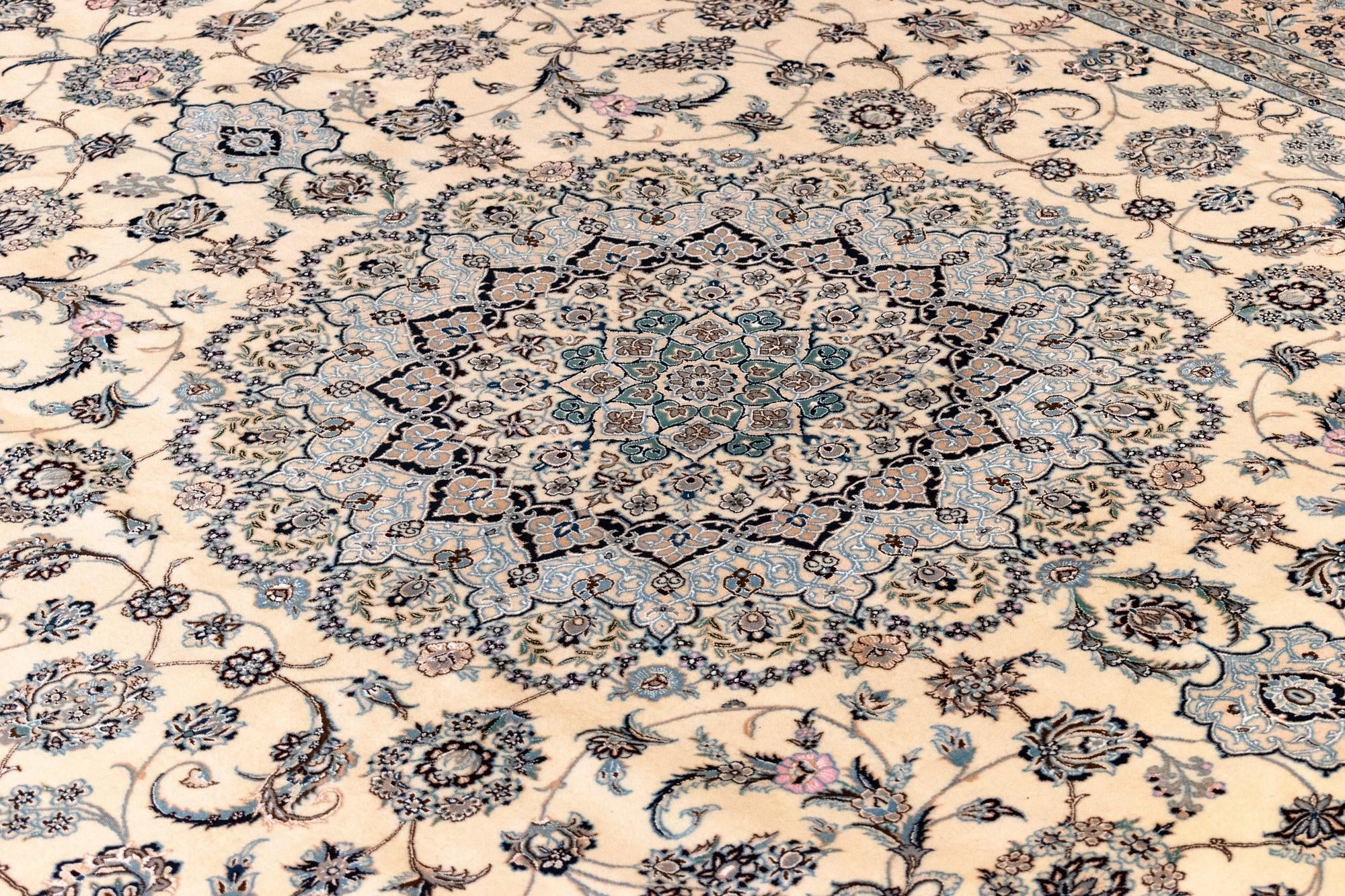 8' 4 x 11' 8 Nain Rug