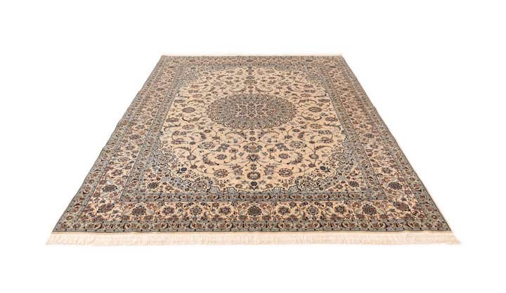 6' 11 x 9' 10 Nain Rug