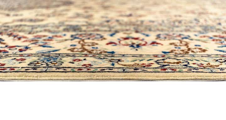 6' 8 x 10' Nain Rug
