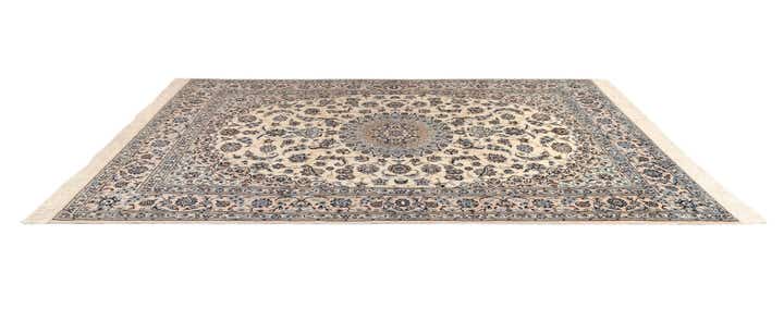 6' 7 x 9' 7 Nain Wool Rug