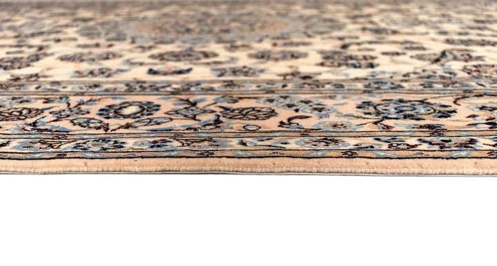 6' 7 x 9' 7 Nain Wool Rug