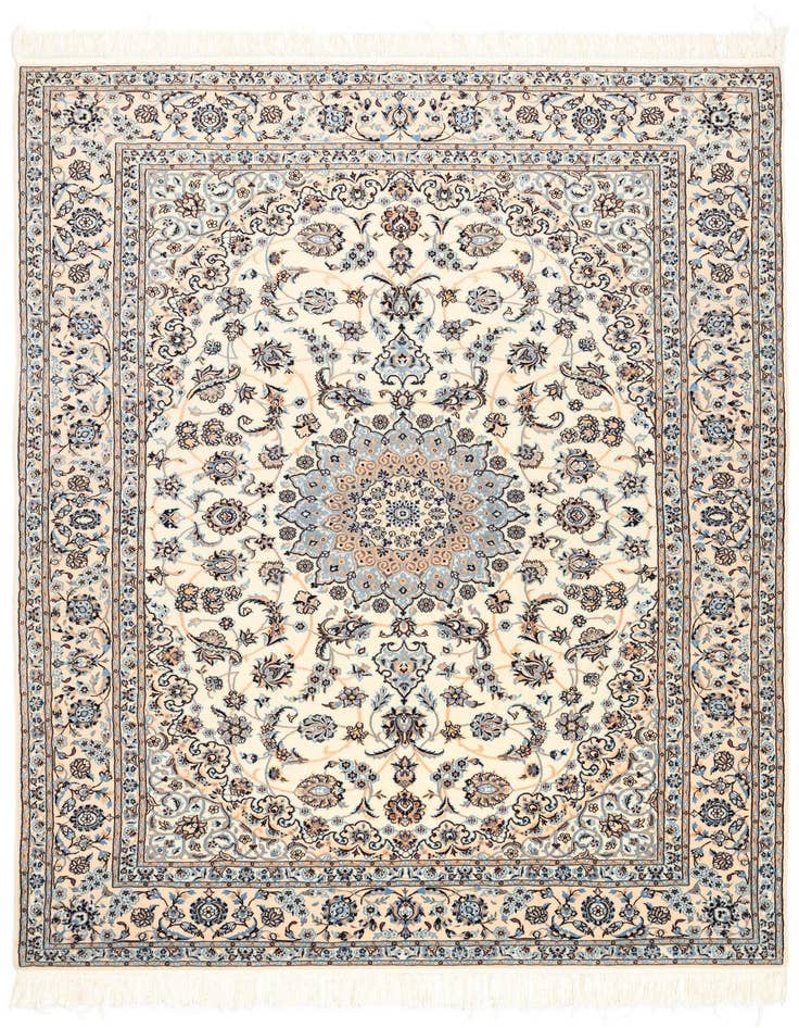 Detail image of 6' 7 x 9' 7 Nain Wool Rug