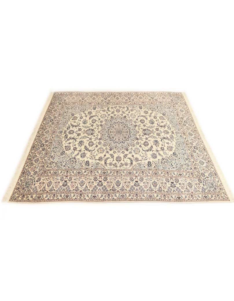 Detail image of 200cm x 317cm Nain Alfombra