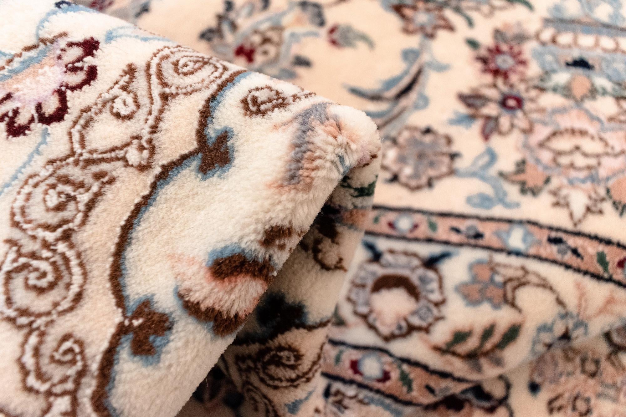 6' 8 x 10' 6 Nain Rug