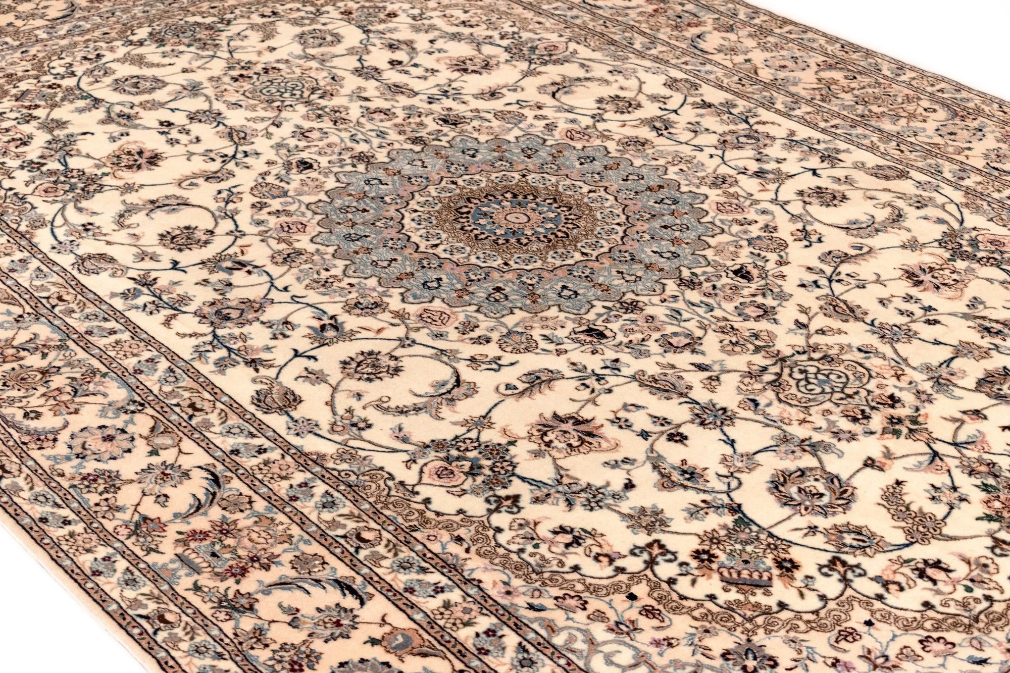 6' 8 x 10' 6 Nain Rug