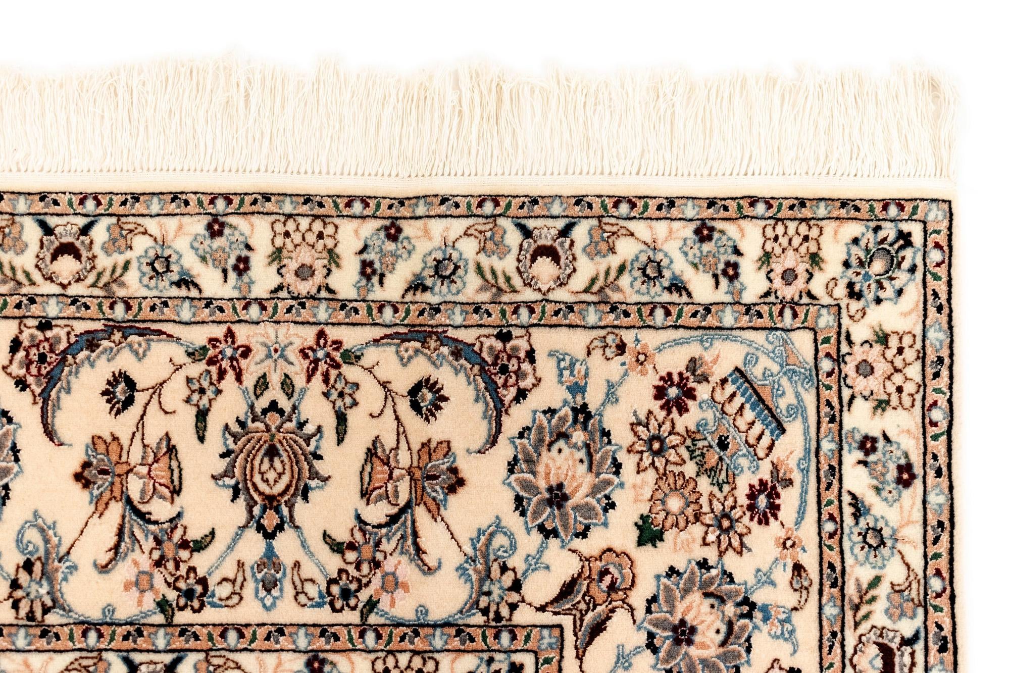 6' 8 x 10' 6 Nain Rug