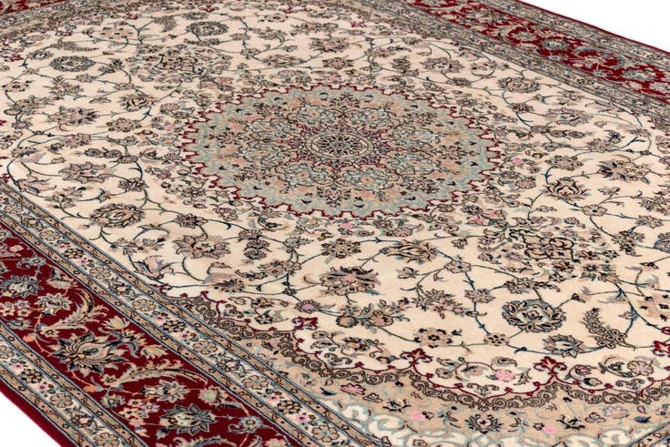 Detail image of 6' 8 x 10' Nain Rug