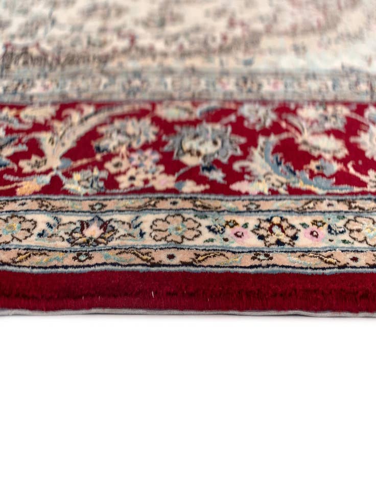 Detail image of 6' 8 x 10' Nain Rug
